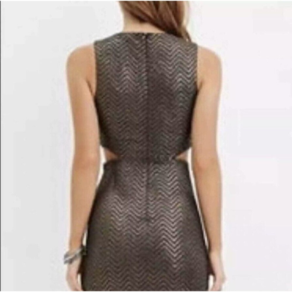 New THE MOON COLLECTION Black Gold Cut Out Mini Dress Size Small Chevron Party - Picture 3 of 12